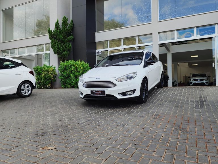 Ford Focus Fastback TIT./T.PLUS 2.0 Flex Aut.