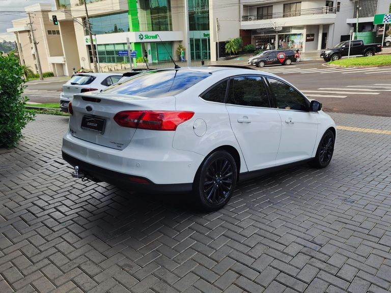 Ford Focus Fastback TIT./T.PLUS 2.0 Flex Aut.