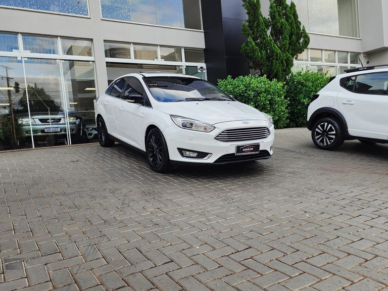Ford Focus Fastback TIT./T.PLUS 2.0 Flex Aut.