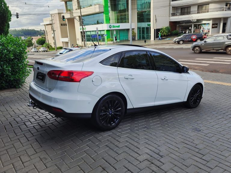 Ford Focus Fastback TIT./T.PLUS 2.0 Flex Aut.