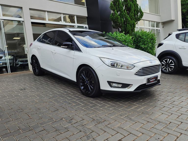 Ford Focus Fastback TIT./T.PLUS 2.0 Flex Aut.