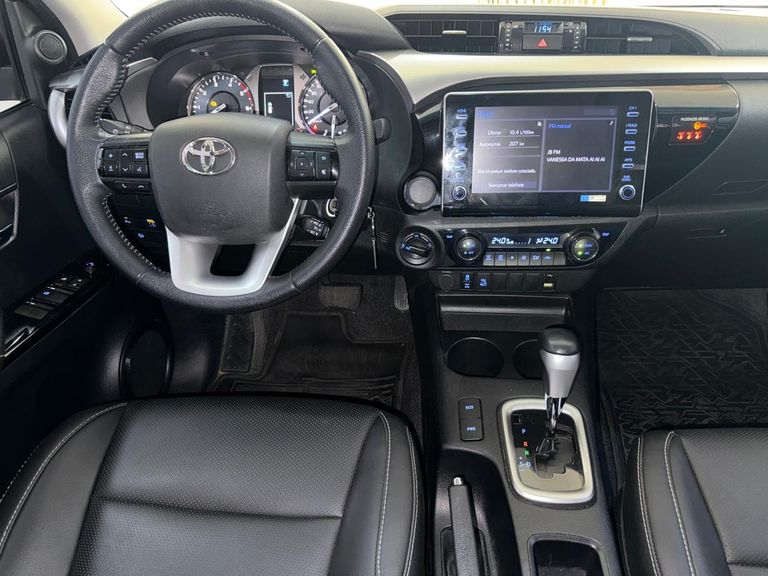 Toyota Hilux CD SR 4x4 2.8 TDI Diesel Aut.