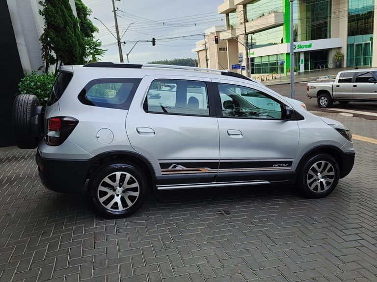 Chevrolet SPIN ACTIV 1.8 8V Econo. Flex 5p Aut.