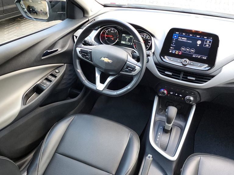 Chevrolet ONIX HATCH PREM. 1.0 12V TB Flex 5p Aut.