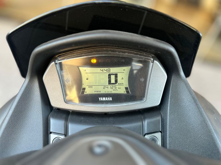 YAMAHA NMAX 160
