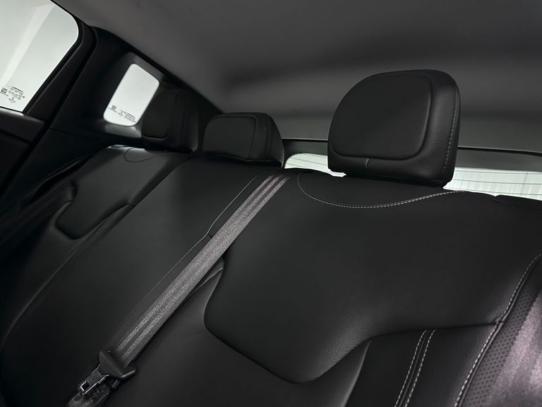 Jeep Renegade Long. T270 1.3 TB 4x2 Flex Aut.