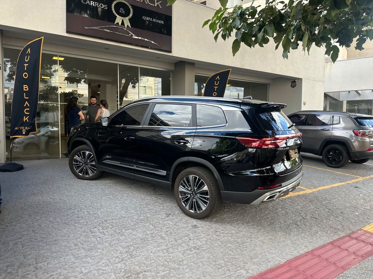 Caoa Chery Tiggo 8 PRO 1.5 Turbo (Híbrido) 