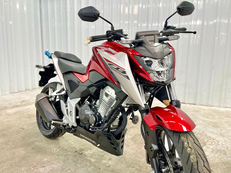 HONDA CB 300F Twister Flex