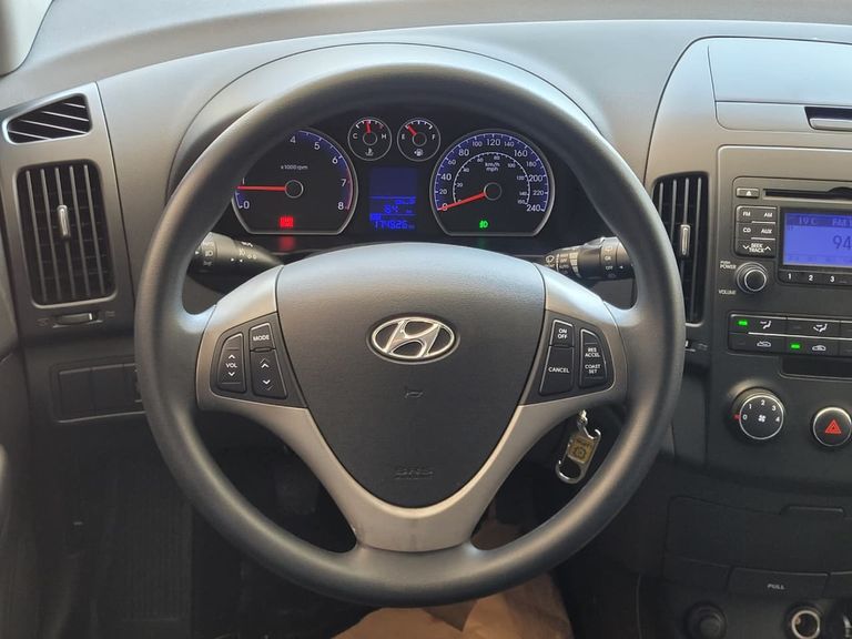 Hyundai i30cw 2.0 16V 145cv Mec. 5p