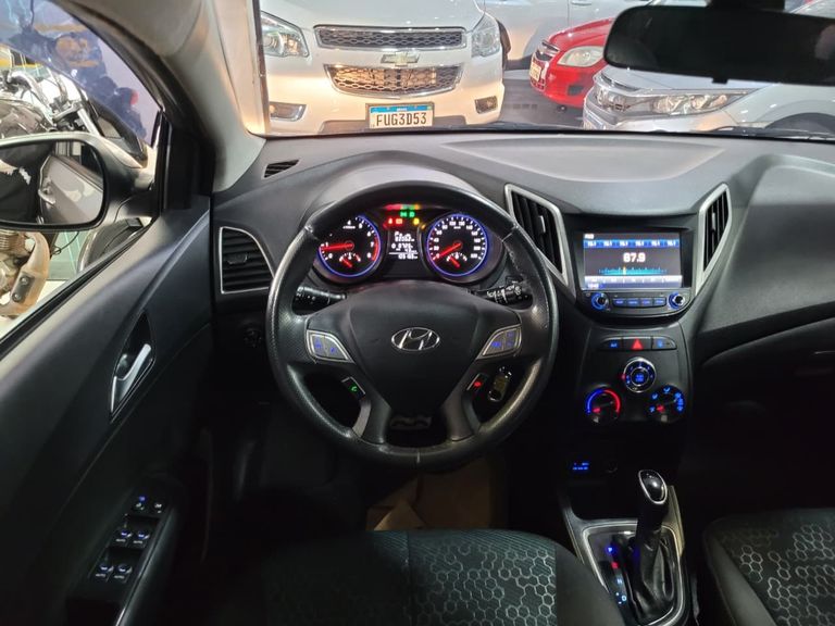 Hyundai HB20X Style 1.6 Flex 16V Aut.