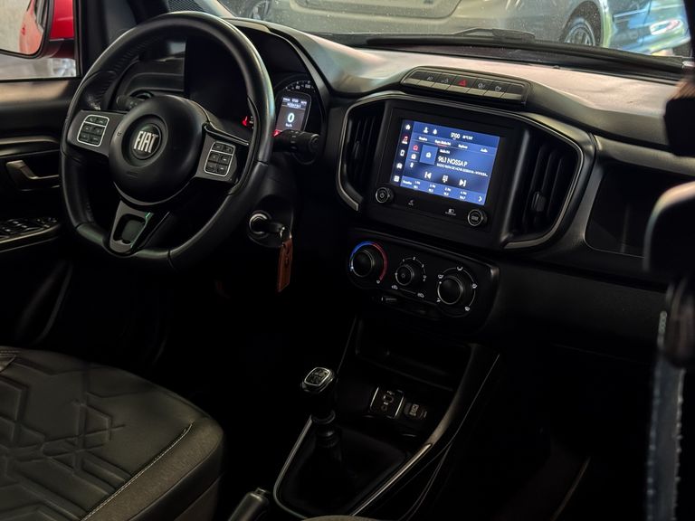 Fiat Strada Volcano 1.3 Flex 8V CD