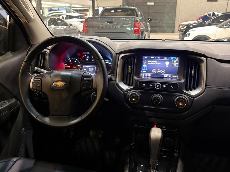 Chevrolet S10 Pick-Up Midnight 2.8 4x4 CD Dies Aut