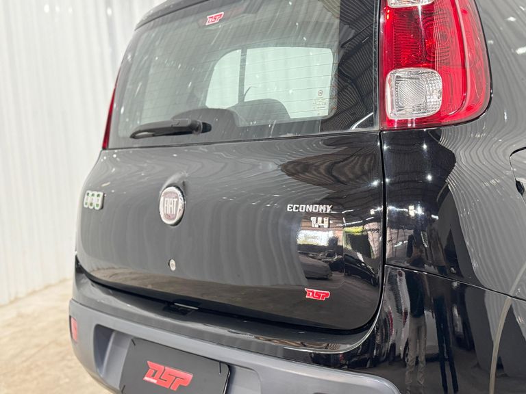 Fiat UNO ECONOMY Celeb. 1.4 EVO F. Flex 8V 4p