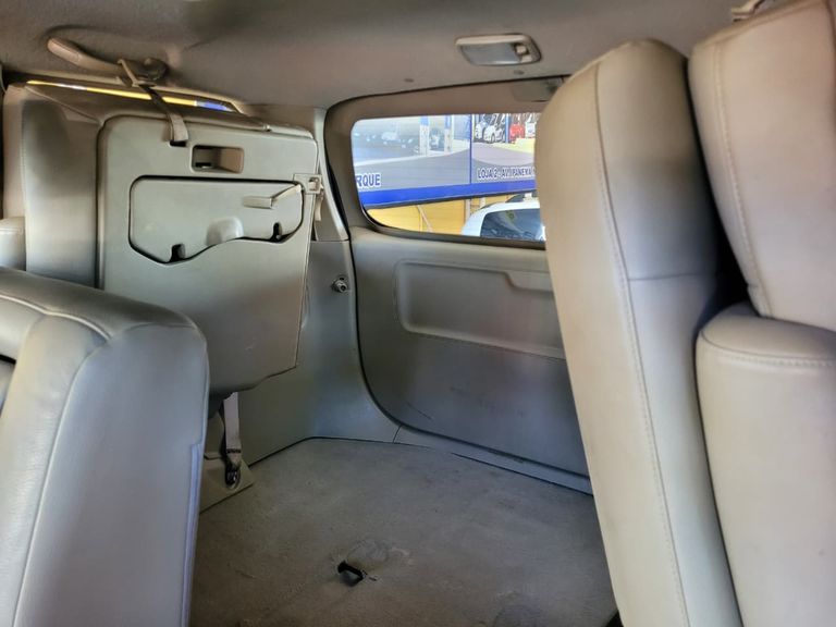 Toyota Hilux SW4 SRV D4-D 4x4 3.0 TDI Dies. Aut