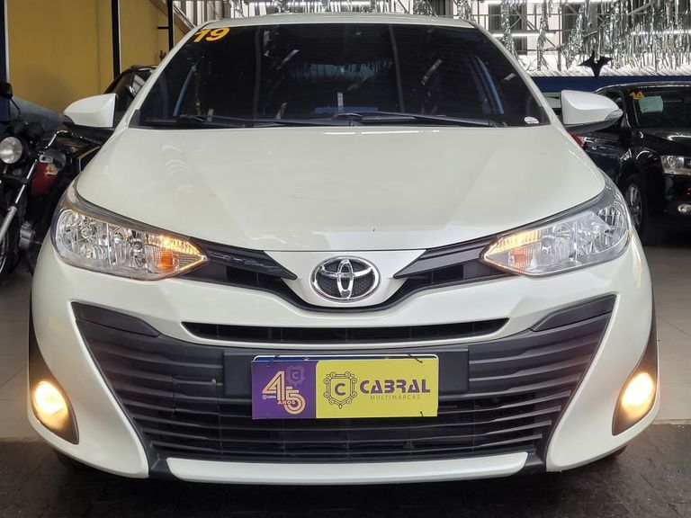 Toyota YARIS XL Sedan 1.5 Flex 16V 4p Aut.