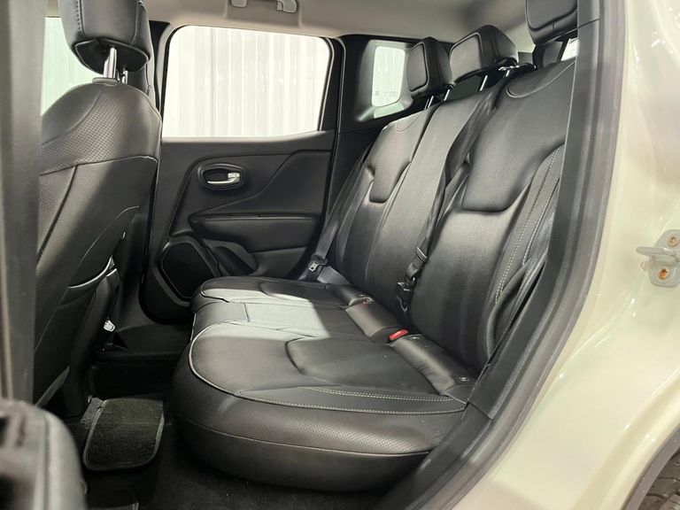 Jeep Renegade Long. T270 1.3 TB 4x2 Flex Aut.