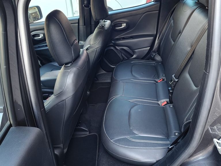 Jeep Renegade Long. T270 1.3 TB 4x2 Flex Aut.