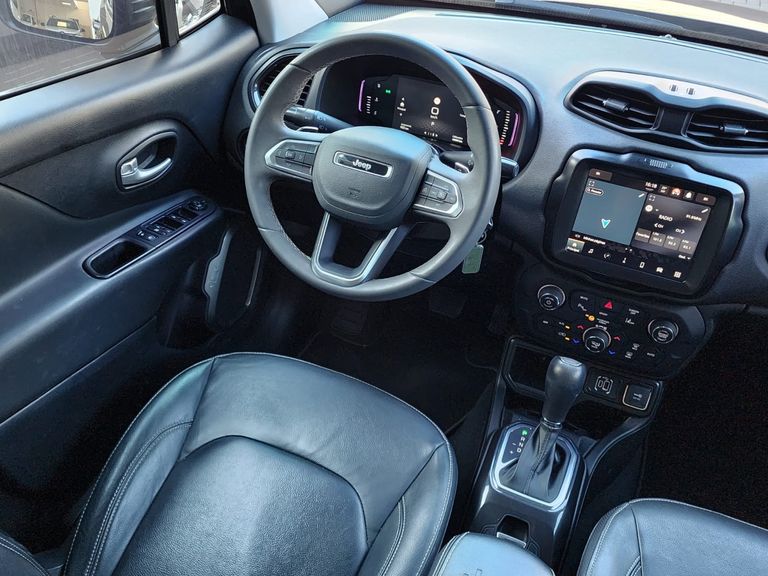 Jeep Renegade Long. T270 1.3 TB 4x2 Flex Aut.