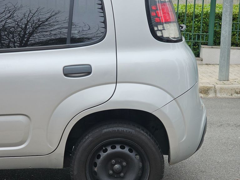 Fiat UNO ATTRACTIVE 1.0 Fire Flex 8V 5p
