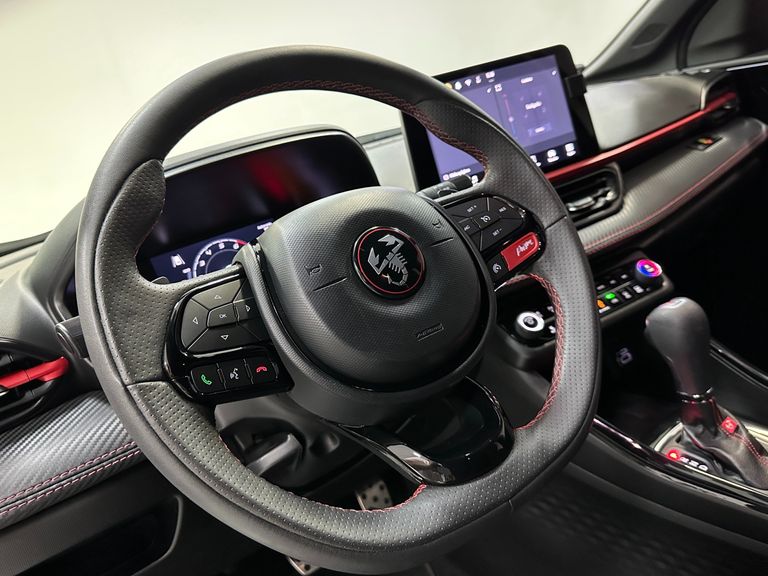 Fiat Fastback ABARTH Turbo Flex 1.3 Aut.