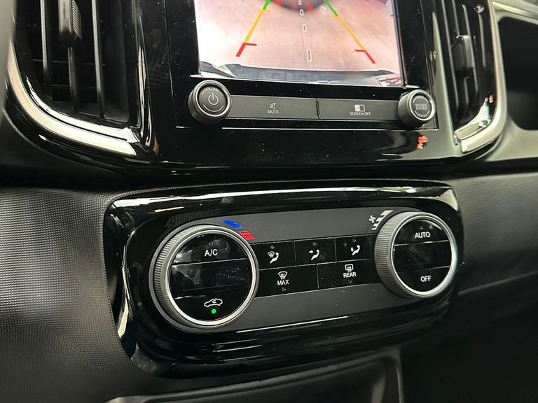 Fiat Strada Volcano 1.3 Flex 8V CD Aut.