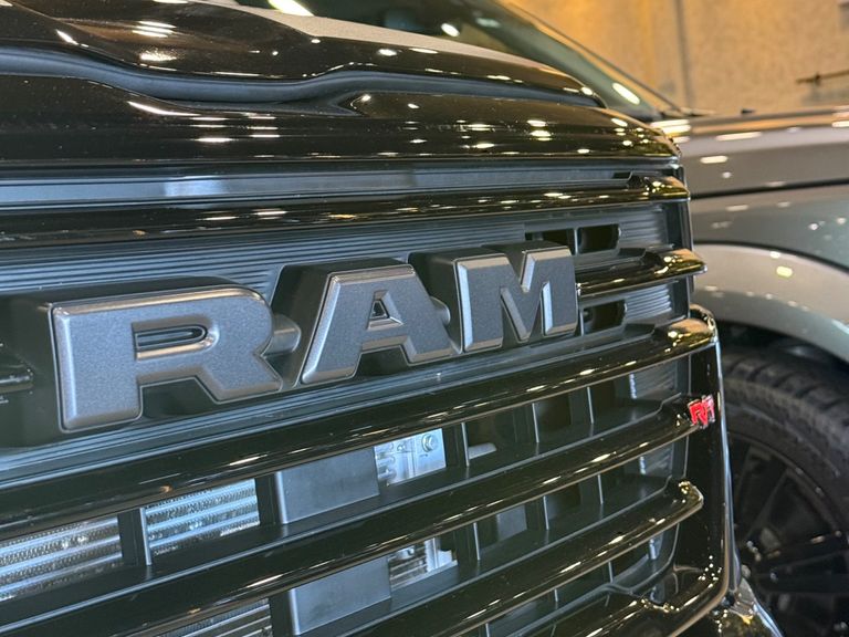RAM RAMPAGE R/T HURRIC. 4 2.0 TB CD 4X4 Aut.