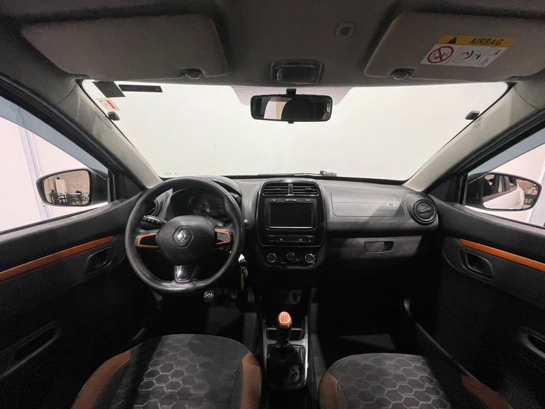 Renault KWID OUTSIDER 1.0 Flex 12V 5p Mec.