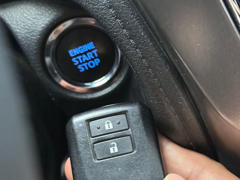 Toyota YARIS XLS 1.5 Flex 16V 5p Aut.