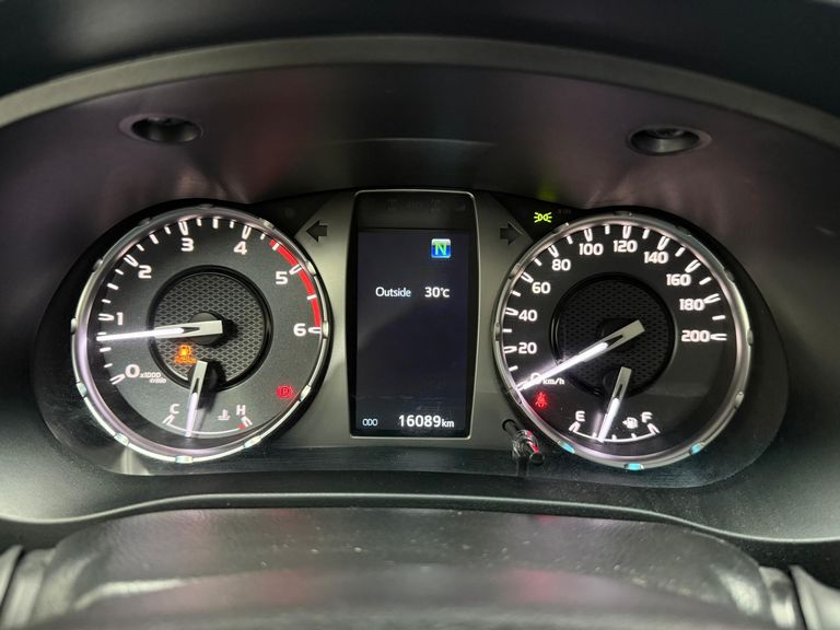 Toyota Hilux CD SRV 4x4 2.8 TDI Diesel Aut.