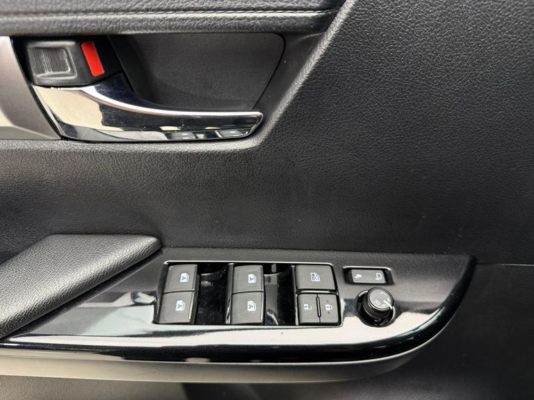 Toyota Hilux CD SRV 4x4 2.8 TDI Diesel Aut.