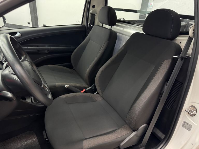 VolksWagen Saveiro Robust 1.6 Total Flex 16V 