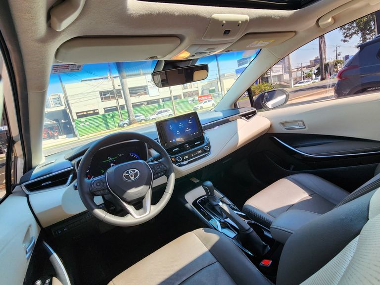 Toyota Corolla Altis Prem. 1.8 Aut. (Híbrido)