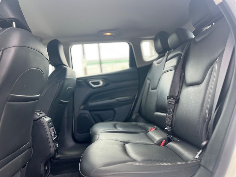 Jeep COMPASS LONG. T270 1.3 TB 4x2 Flex Aut.