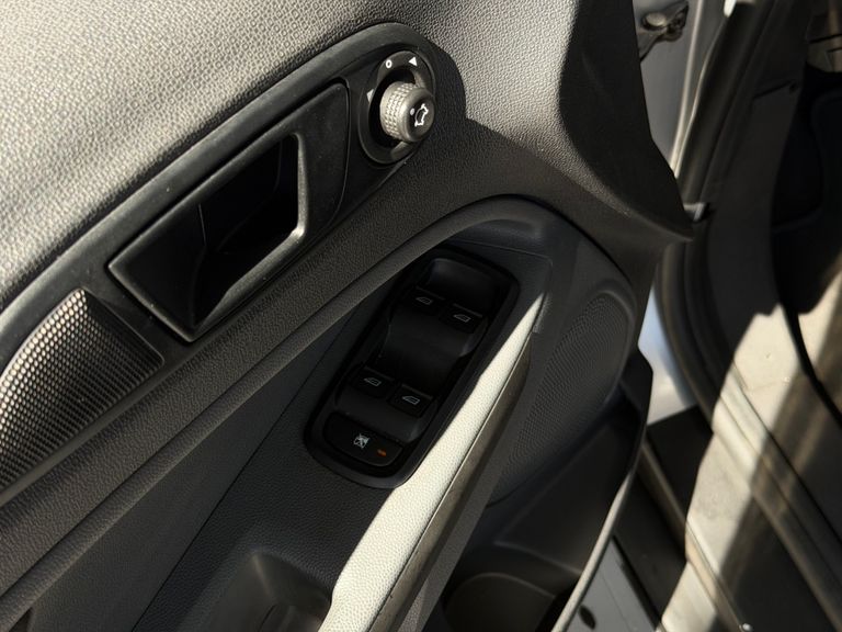 Ford EcoSport SE 2.0 16V Flex 5p Aut.