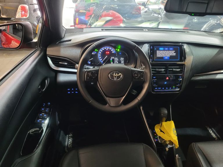 Toyota YARIS XLS 1.5 Flex 16V 5p Aut.