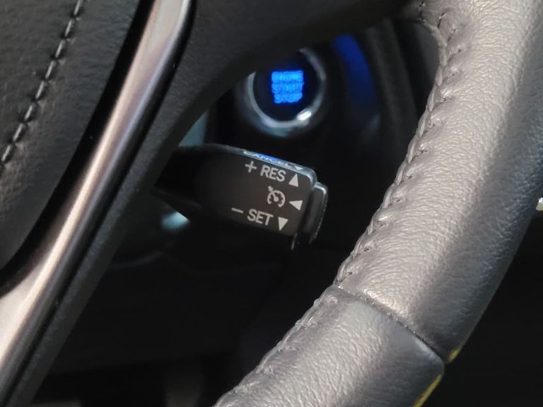 Toyota YARIS XLS 1.5 Flex 16V 5p Aut.
