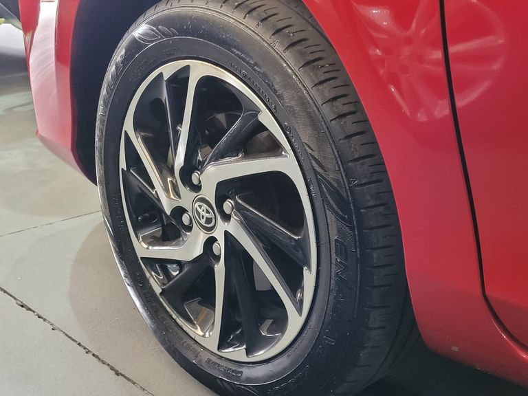 Toyota YARIS XLS 1.5 Flex 16V 5p Aut.