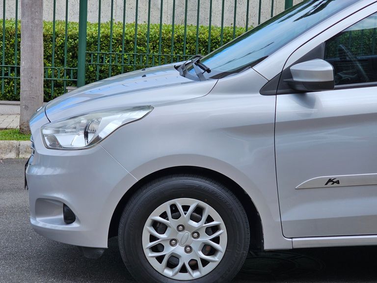 Ford Ka+ Sedan 1.0 SE/SE PLUS TiVCT Flex 4p