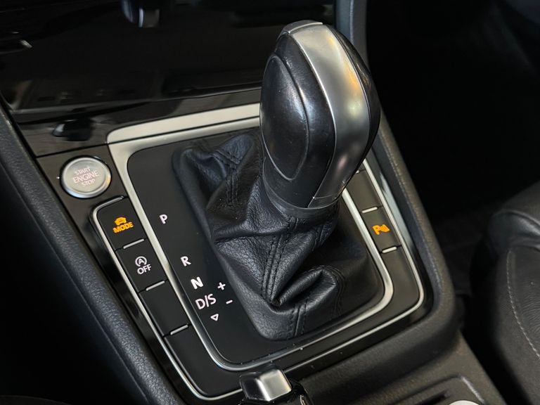 VolksWagen Golf Highline 1.4 TSI Total Flex Aut.