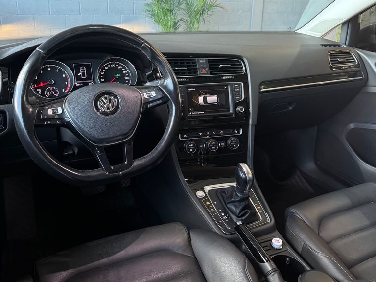 VolksWagen Golf Highline 1.4 TSI Total Flex Aut.