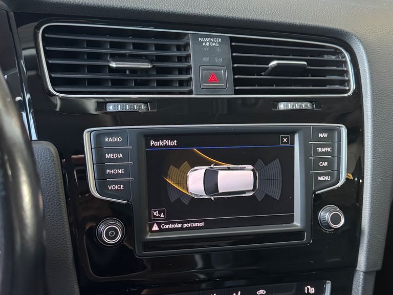 VolksWagen Golf Highline 1.4 TSI Total Flex Aut.