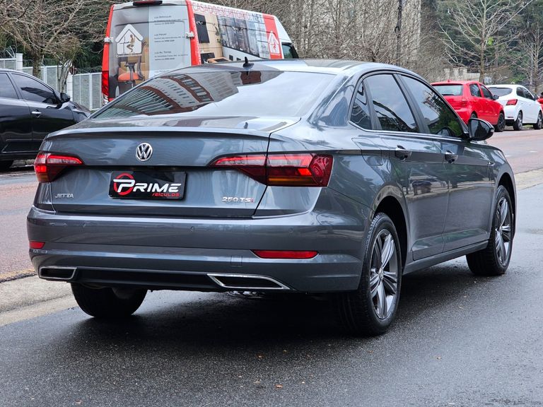 VolksWagen JETTA R-Line 250 TSI 1.4 Flex 16V Aut.