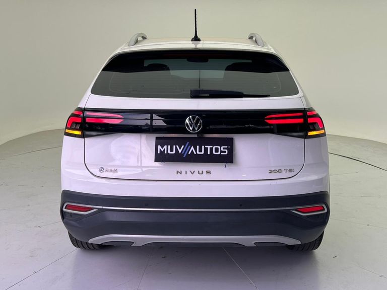 VolksWagen Nivus Highline 1.0 200 TSI Flex Aut.