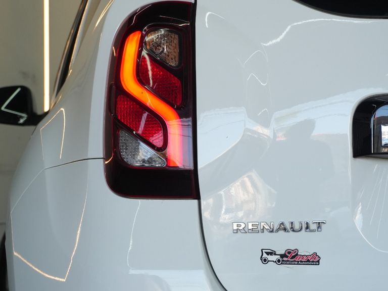 Renault DUSTER Dynamique 2.0 Flex 16V Aut.
