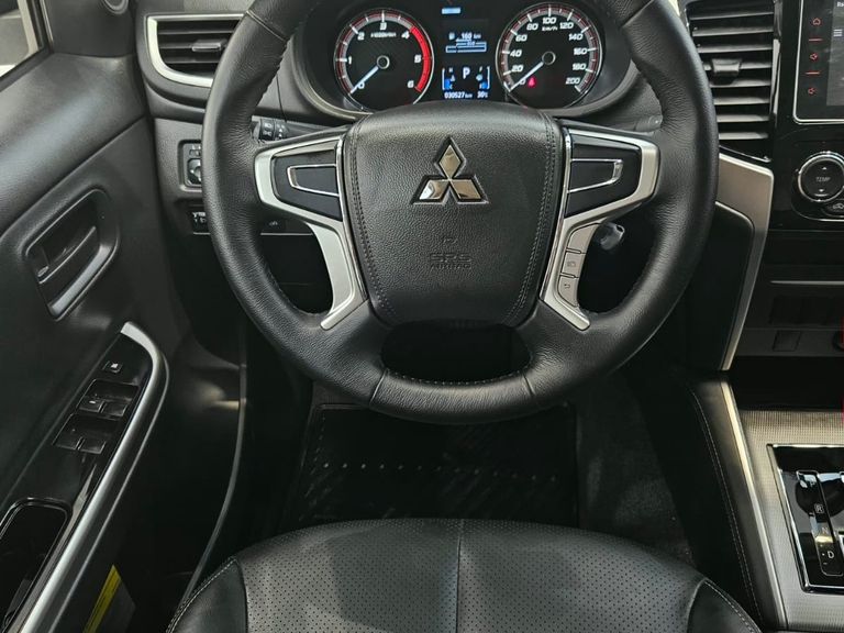 Mitsubishi L200 Triton Sport GLS 2.4 CD Diesel Aut.