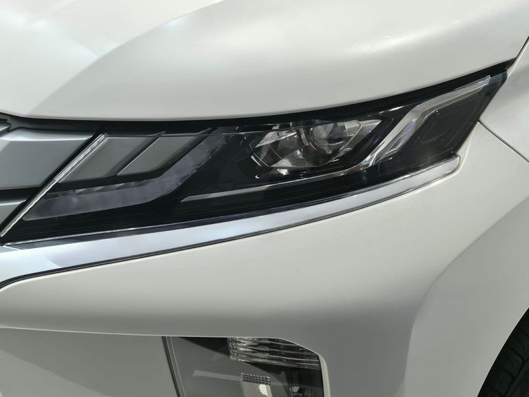 Mitsubishi L200 Triton Sport GLS 2.4 CD Diesel Aut.
