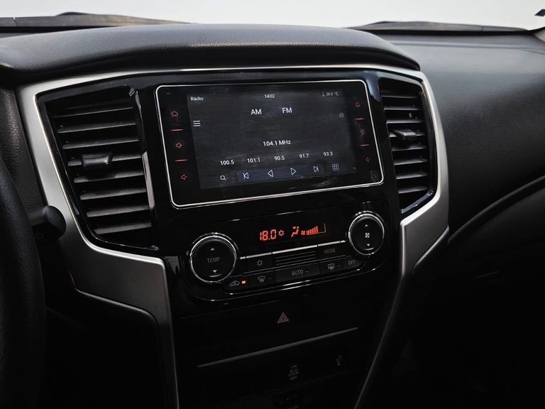Mitsubishi L200 Triton Sport GLS 2.4 CD Diesel Aut.