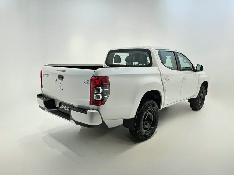 Mitsubishi L200 Triton Sport GLS 2.4 CD Diesel Aut.