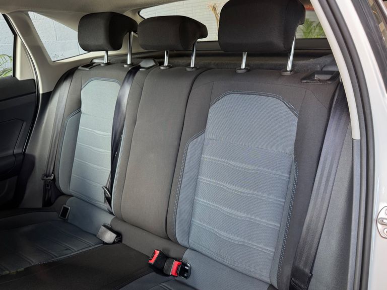 VolksWagen Nivus Comfortline 1.0 200 TSI Flex Aut.