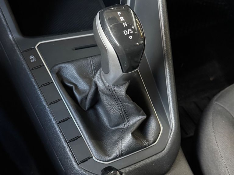 VolksWagen Nivus Comfortline 1.0 200 TSI Flex Aut.